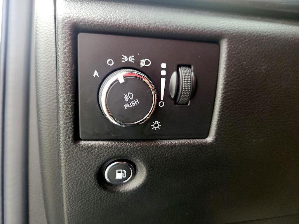 used 2021 Jeep Grand Cherokee car, priced at $20,998