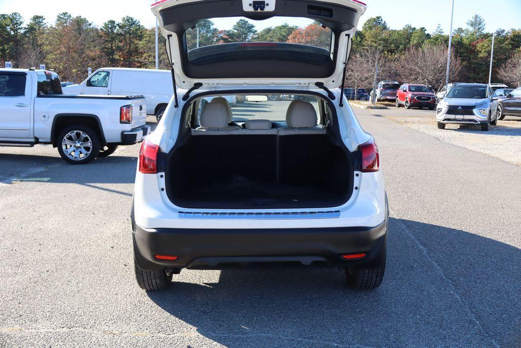 used 2017 Nissan Rogue Sport car, priced at $13,555