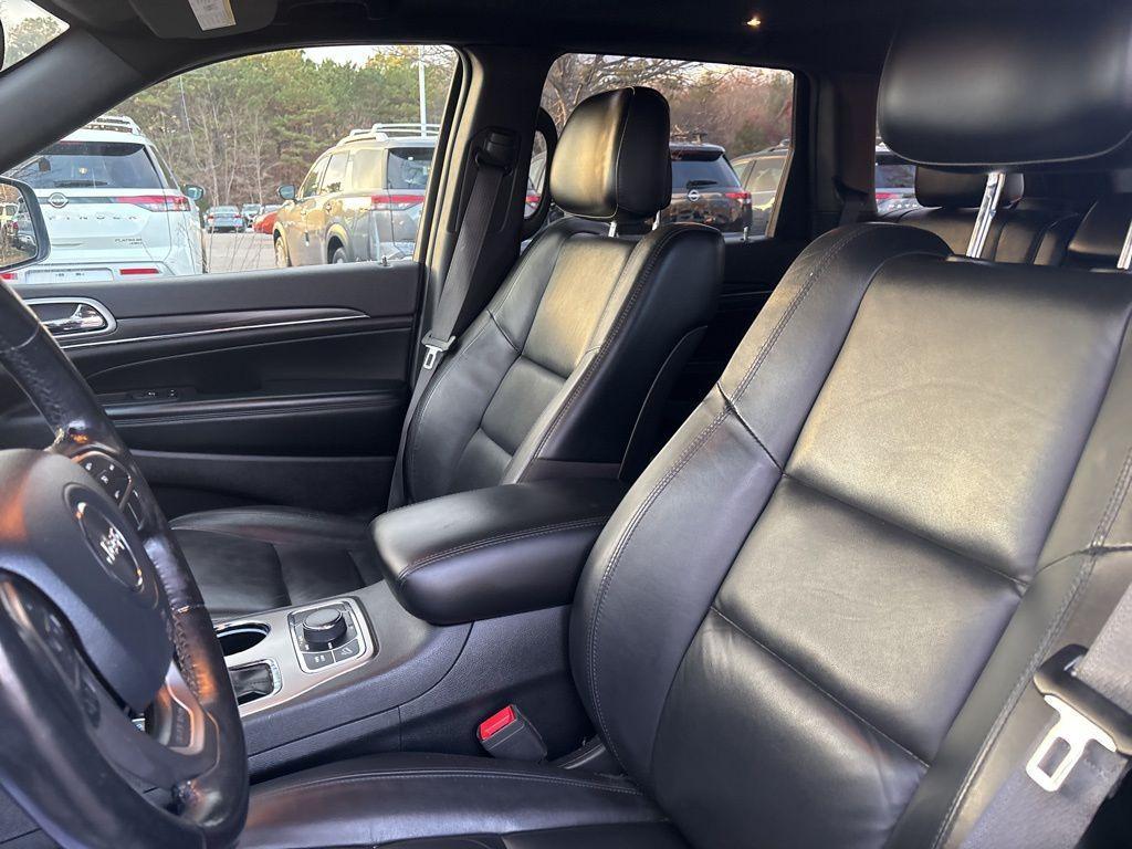 used 2020 Jeep Grand Cherokee car, priced at $19,333