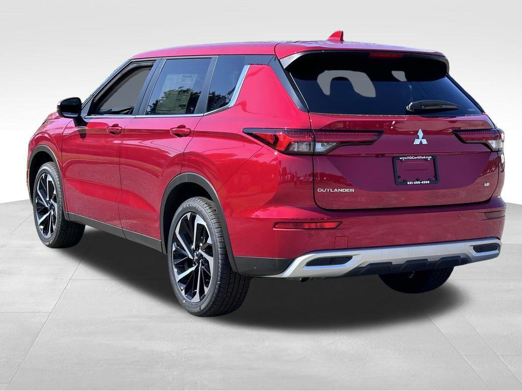 new 2024 Mitsubishi Outlander car, priced at $31,777