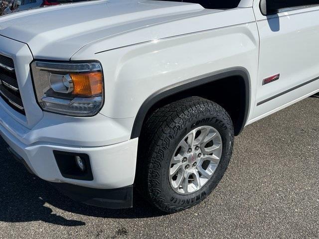 used 2015 GMC Sierra 1500 car, priced at $24,998