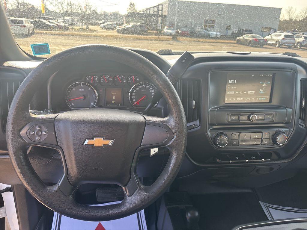 used 2018 Chevrolet Silverado 1500 car, priced at $15,555