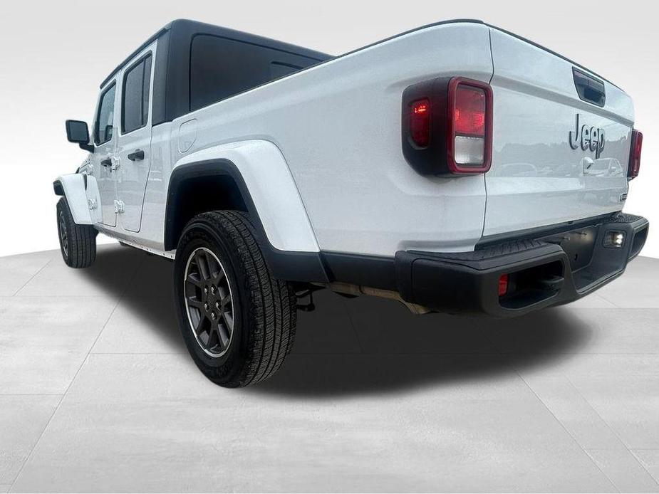 used 2023 Jeep Gladiator car, priced at $28,575