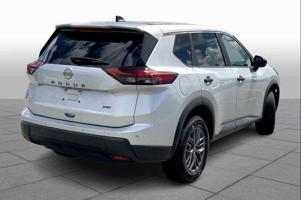 used 2024 Nissan Rogue car, priced at $20,997