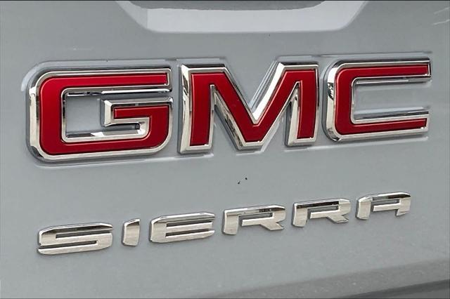 new 2025 GMC Sierra 1500 car, priced at $48,670