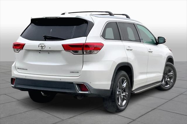 used 2017 Toyota Highlander car, priced at $21,995