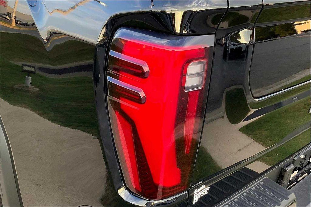 new 2025 GMC Sierra 2500 car, priced at $88,795