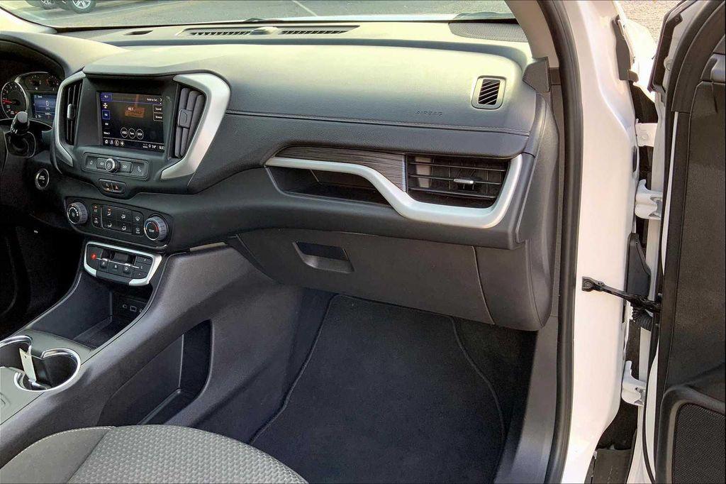 used 2024 GMC Terrain car, priced at $21,797