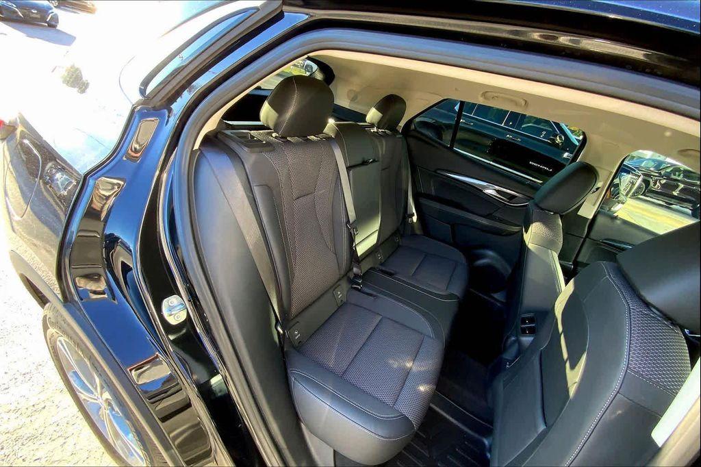 used 2023 Buick Envision car, priced at $25,997
