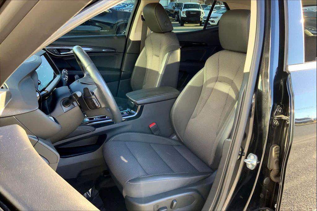 used 2023 Buick Envision car, priced at $25,997