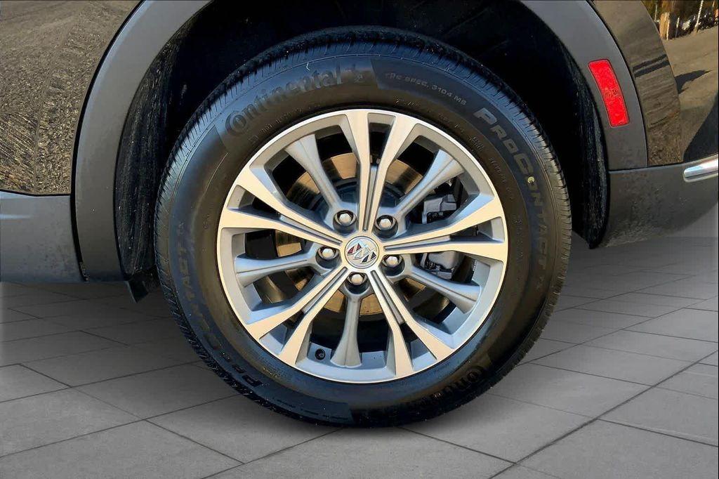 used 2023 Buick Envision car, priced at $25,997