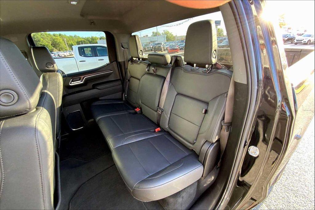 used 2025 GMC Sierra 1500 car, priced at $41,497