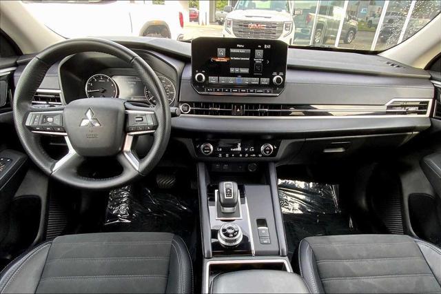 used 2024 Mitsubishi Outlander car, priced at $25,619
