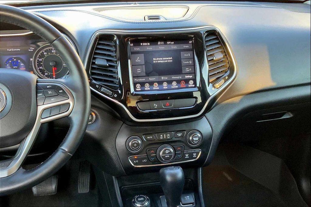 used 2019 Jeep Cherokee car, priced at $17,997