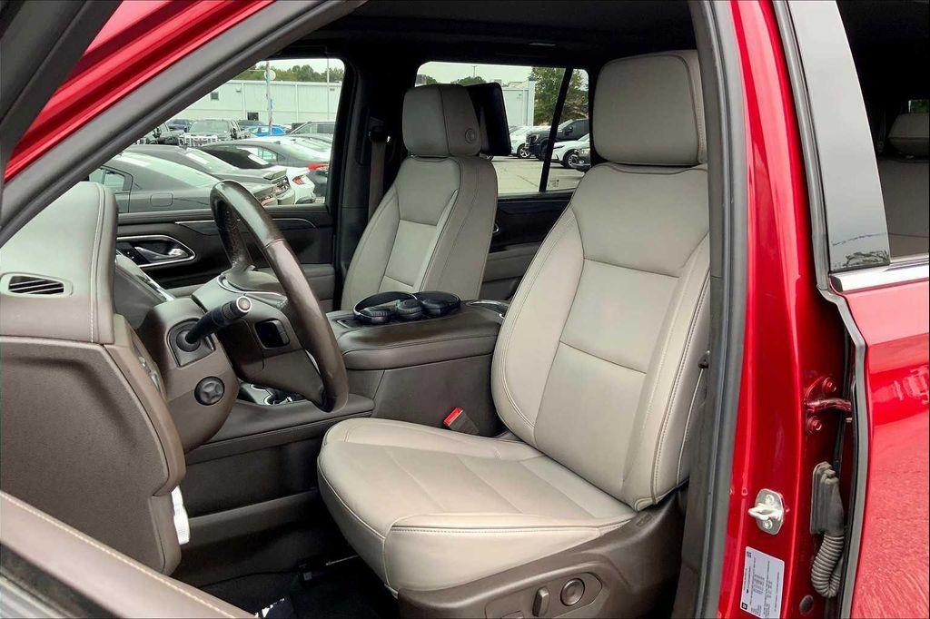 used 2021 GMC Yukon car, priced at $36,997