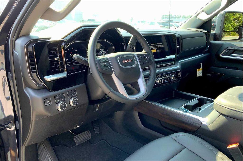 new 2025 GMC Sierra 3500 car, priced at $83,374