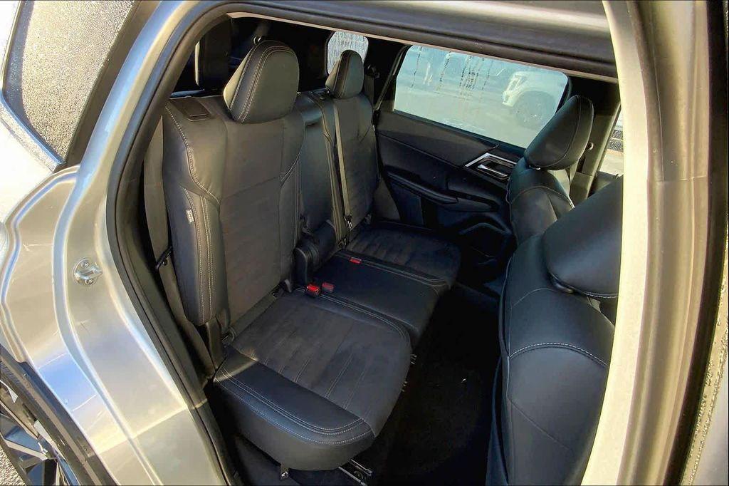 used 2023 Mitsubishi Outlander car, priced at $21,297