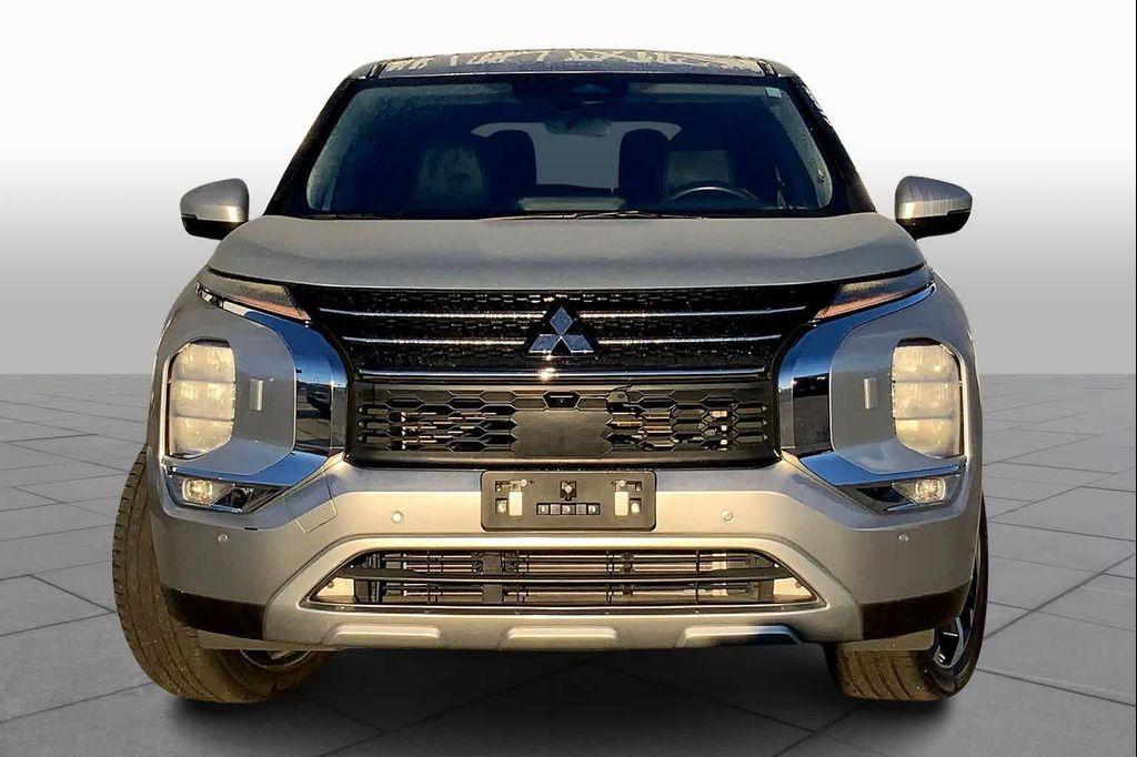 used 2023 Mitsubishi Outlander car, priced at $21,297