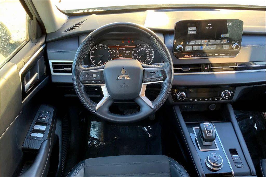 used 2023 Mitsubishi Outlander car, priced at $21,297
