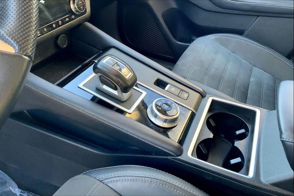 used 2023 Mitsubishi Outlander car, priced at $21,297