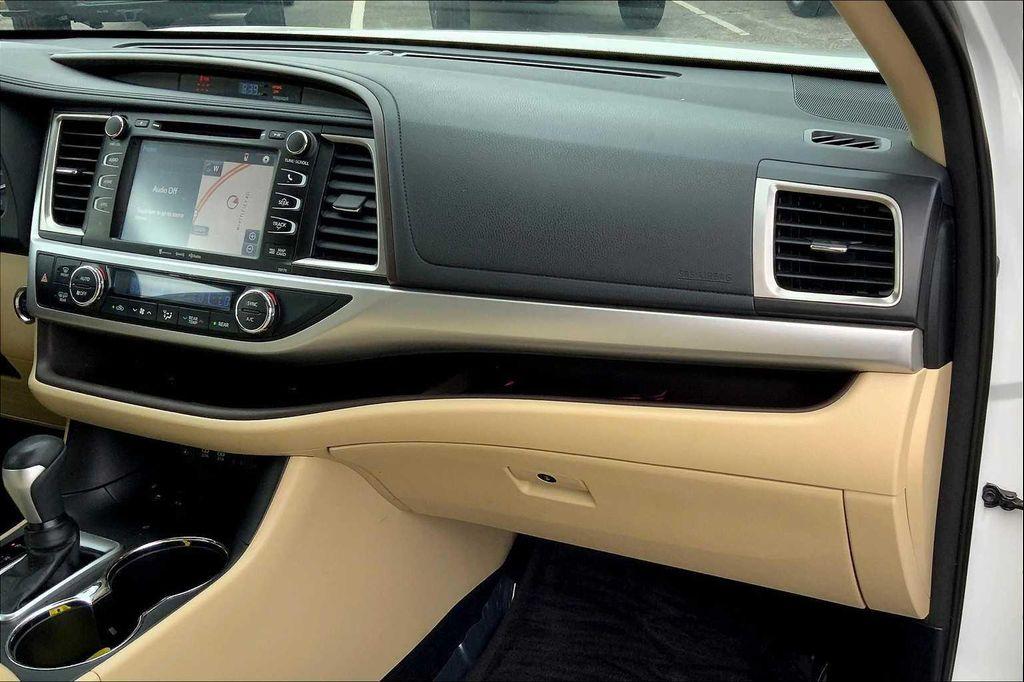used 2018 Toyota Highlander car, priced at $18,997