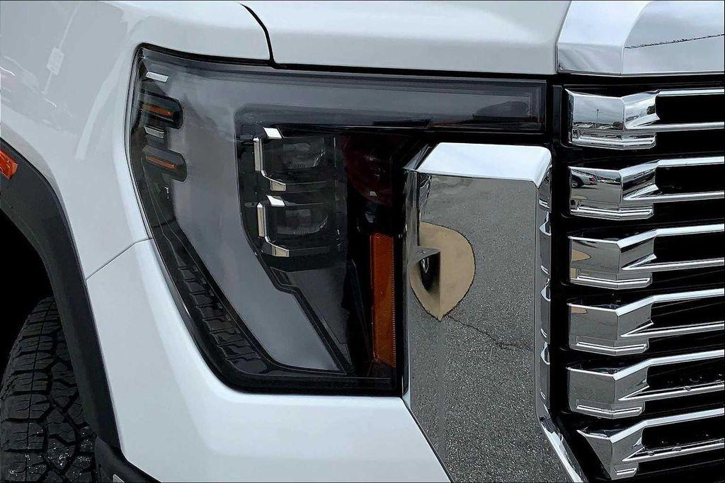 new 2025 GMC Sierra 2500 car, priced at $88,300