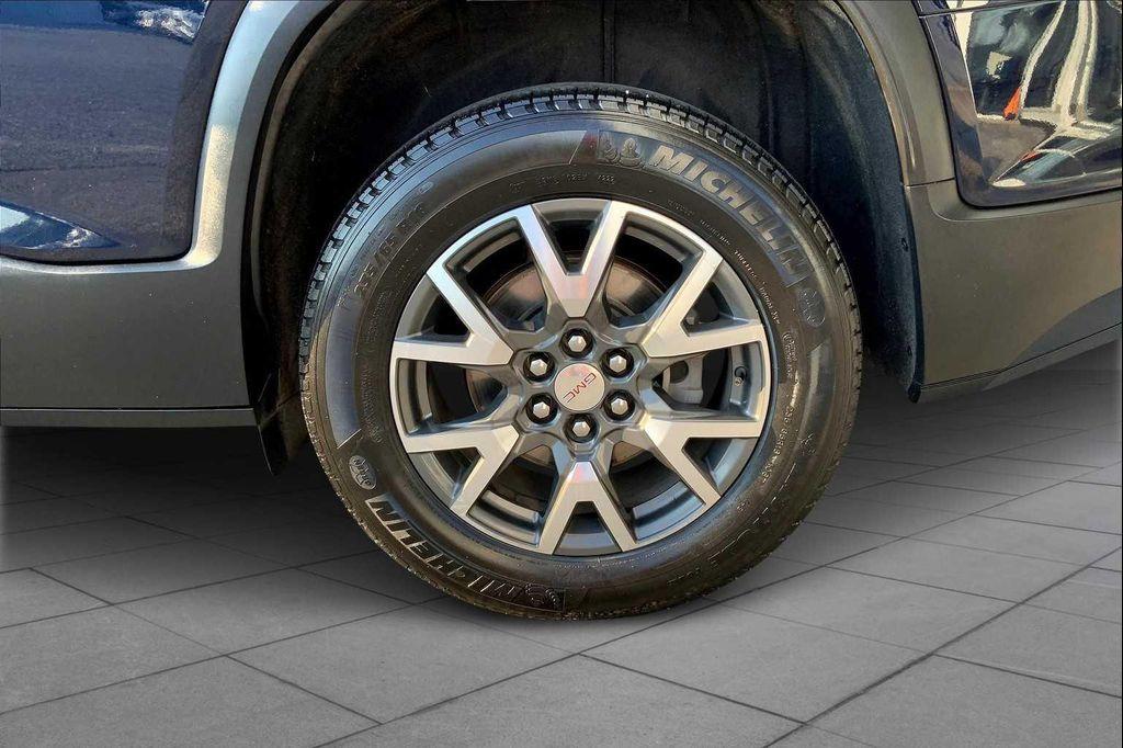 used 2021 GMC Acadia car, priced at $17,397