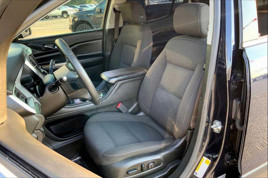 used 2021 GMC Acadia car, priced at $17,397