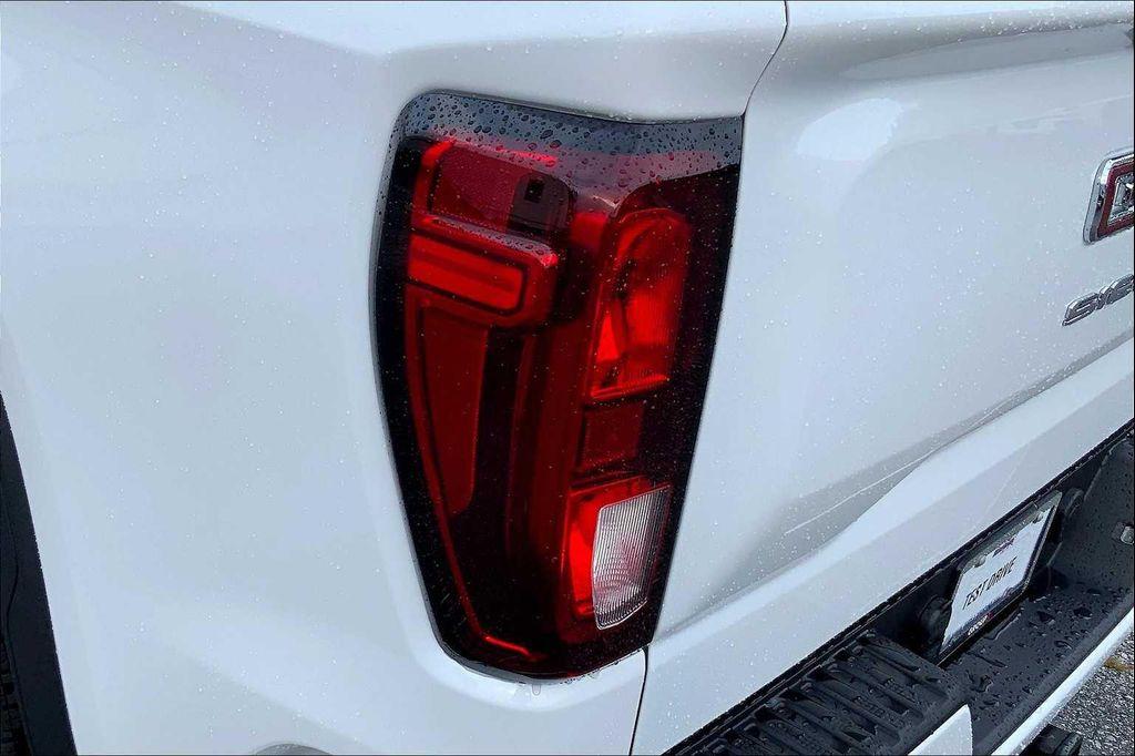 new 2026 GMC Sierra 1500 car, priced at $64,640