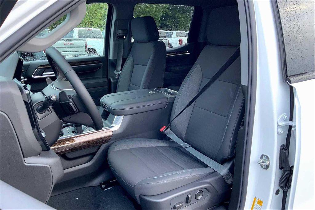 new 2026 GMC Sierra 1500 car, priced at $64,640