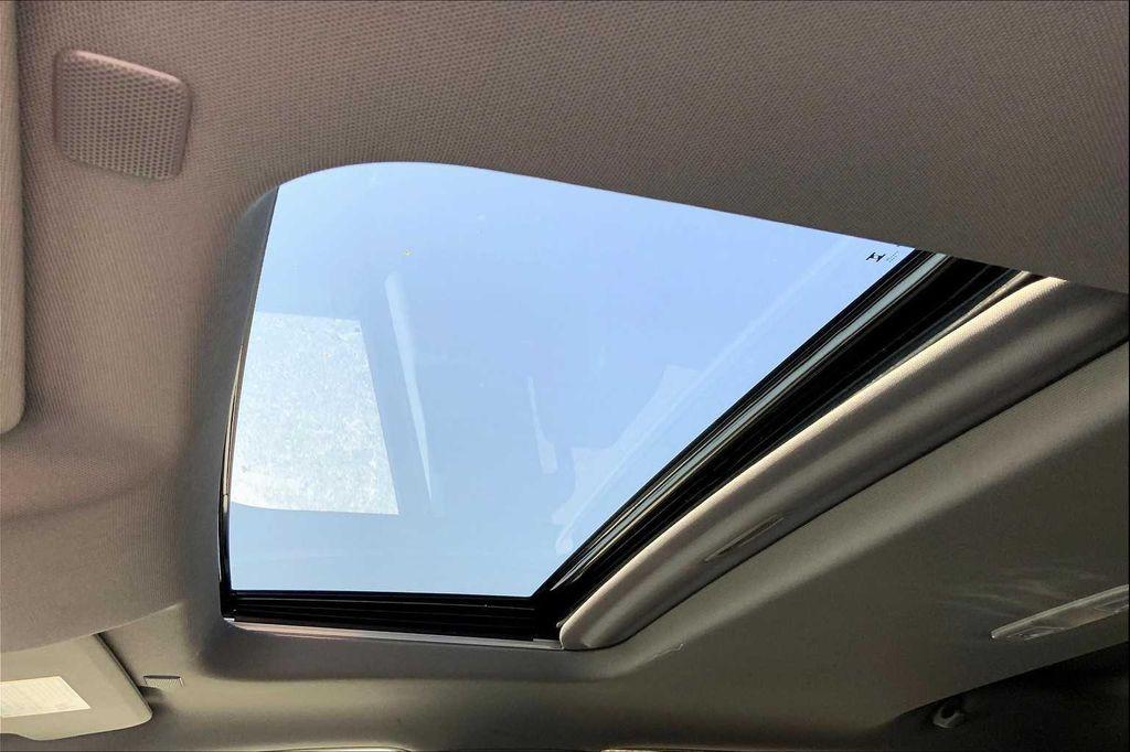 new 2025 GMC Sierra 2500 car, priced at $91,009