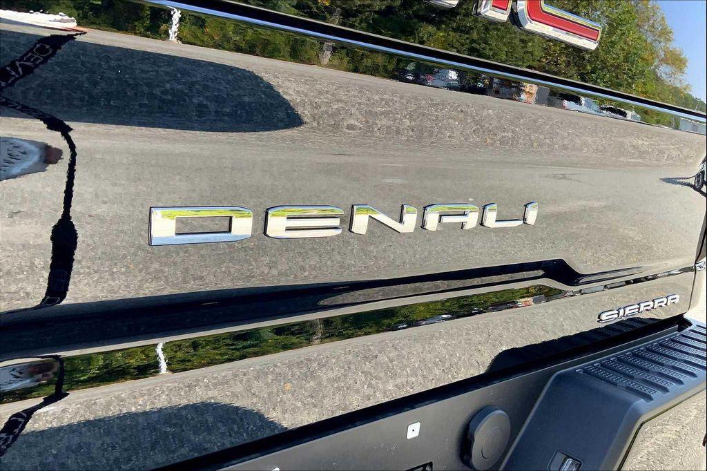 new 2025 GMC Sierra 2500 car, priced at $91,009