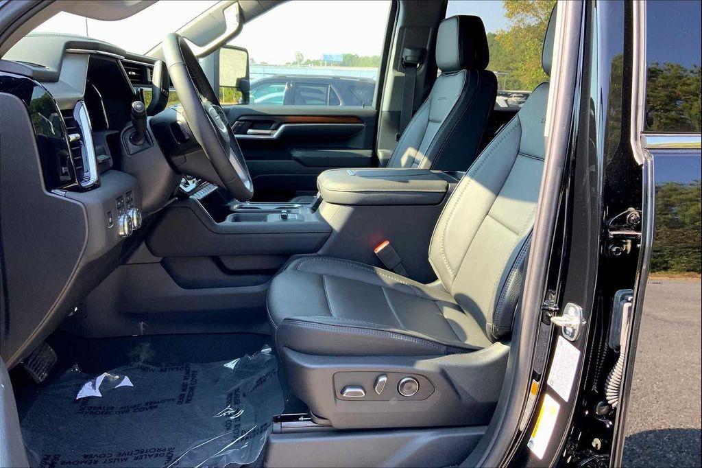 new 2025 GMC Sierra 2500 car, priced at $91,009
