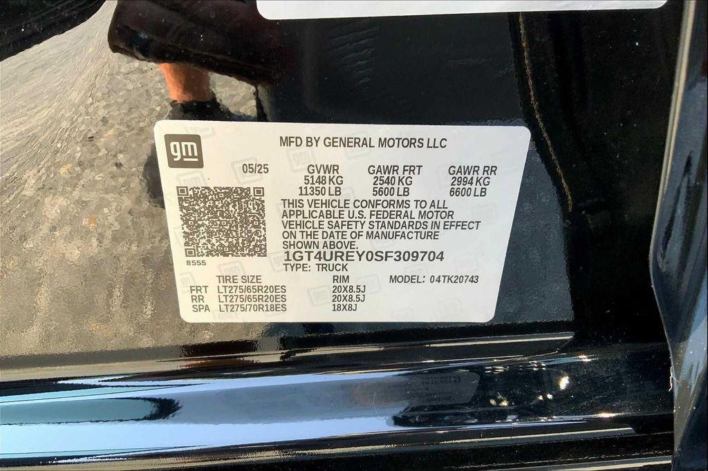 new 2025 GMC Sierra 2500 car, priced at $91,009