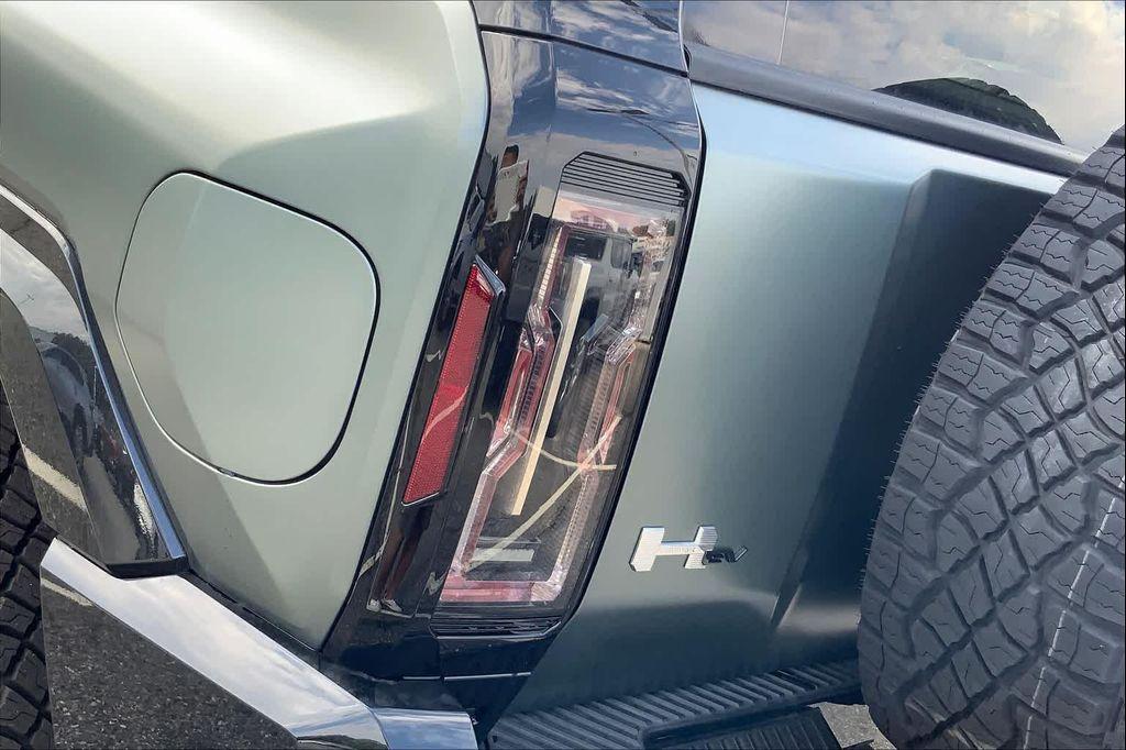 new 2024 GMC HUMMER EV SUV car, priced at $110,595
