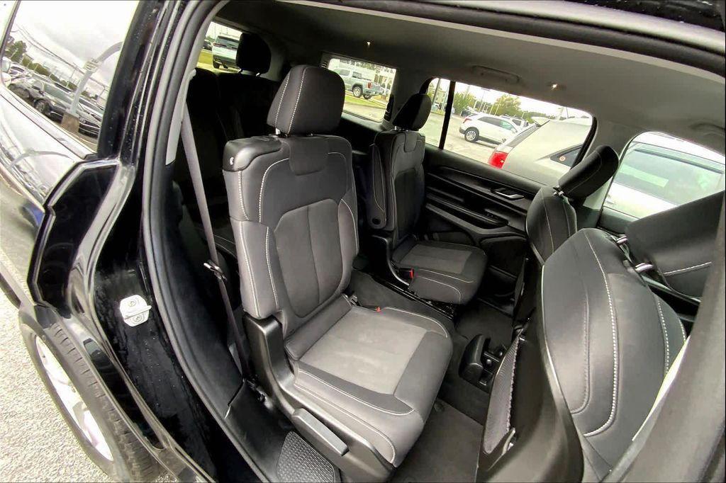 used 2023 Jeep Grand Cherokee L car, priced at $23,297