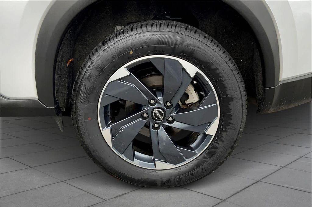 used 2024 Nissan Rogue car, priced at $20,497