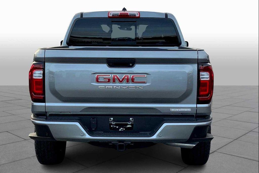 new 2025 GMC Canyon car, priced at $48,095