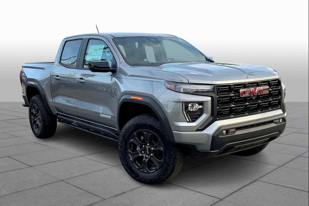 new 2025 GMC Canyon car, priced at $48,095