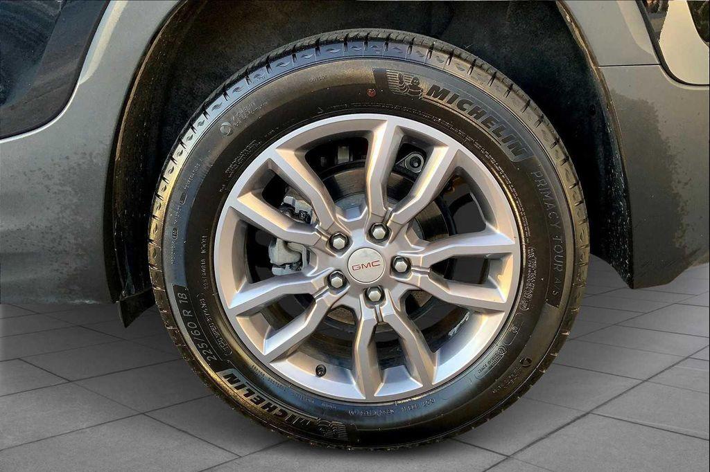 used 2024 GMC Terrain car, priced at $22,997