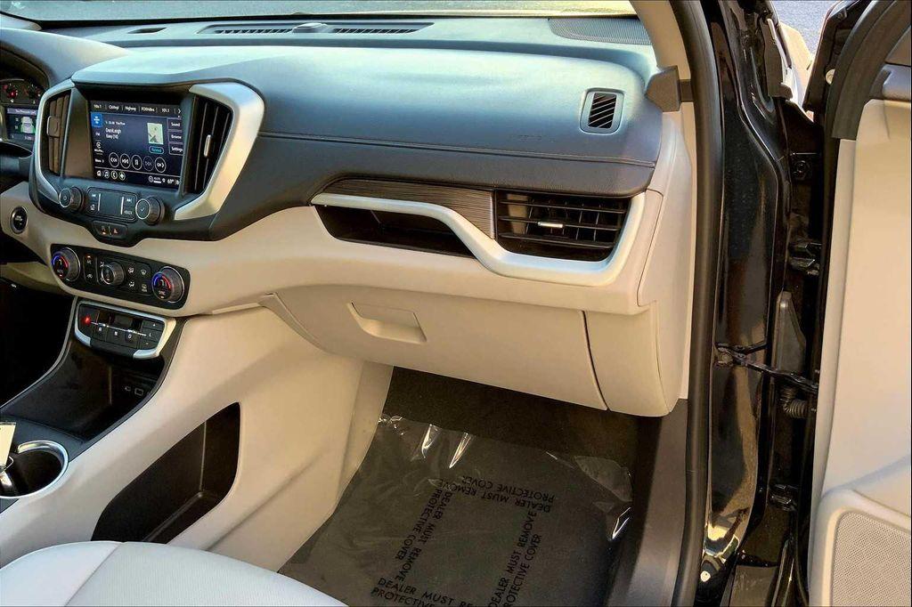 used 2024 GMC Terrain car, priced at $22,997