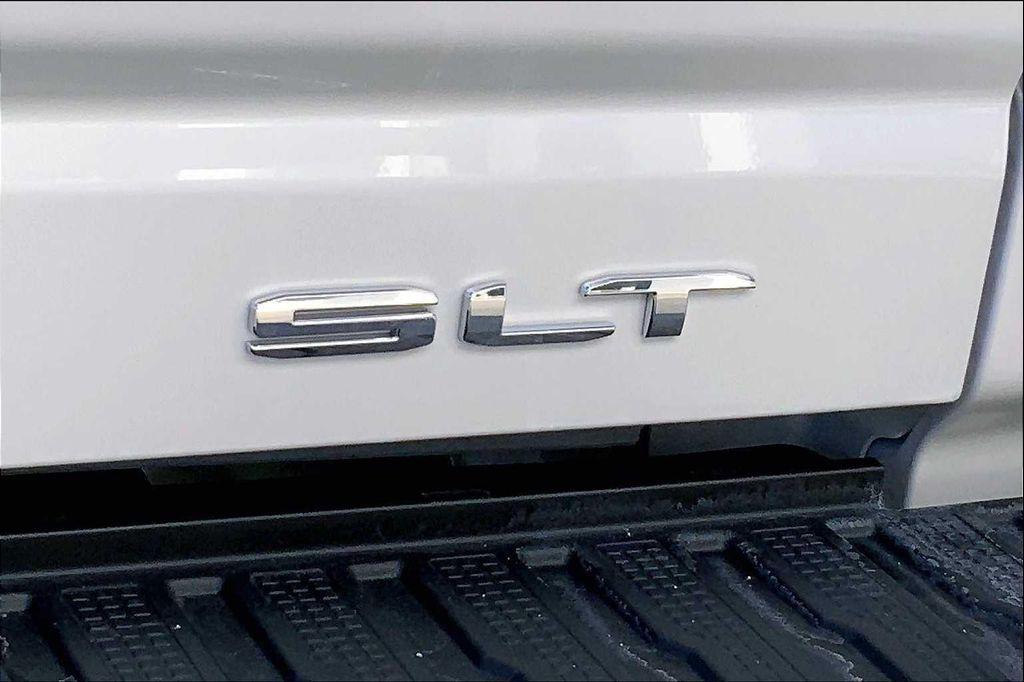 new 2025 GMC Sierra 2500 car, priced at $83,889