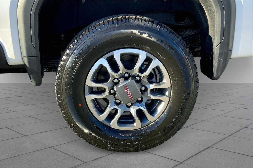 new 2025 GMC Sierra 2500 car, priced at $83,889