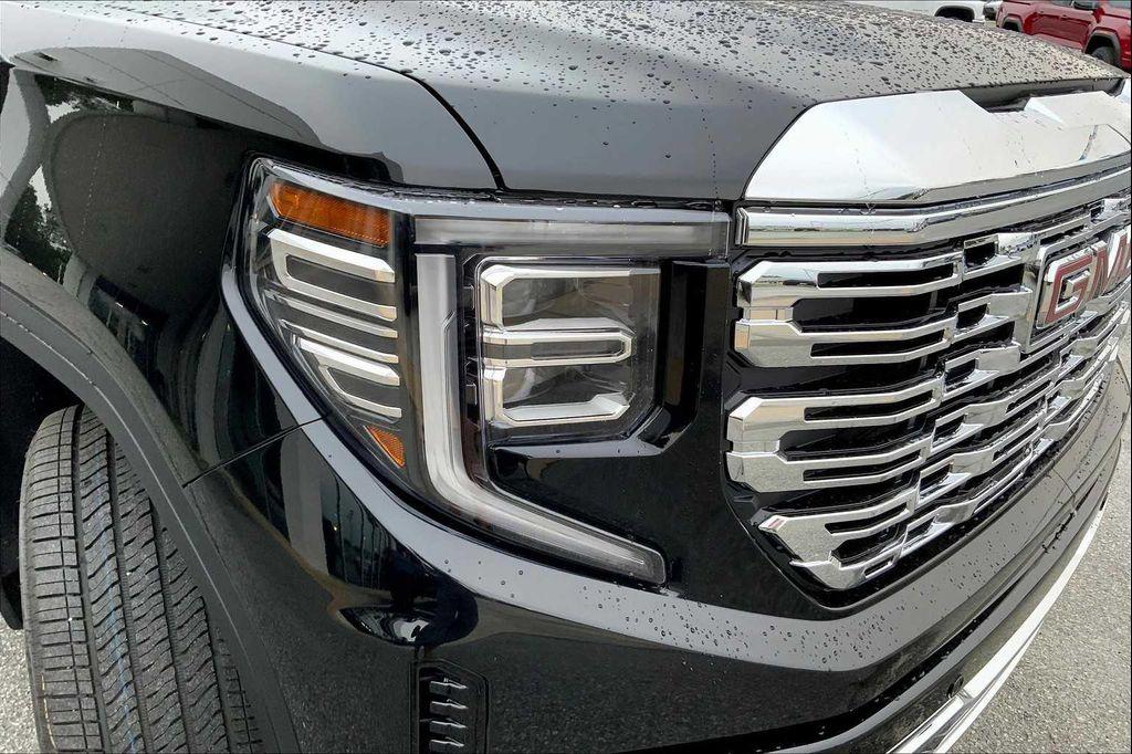 new 2026 GMC Sierra 1500 car, priced at $79,175