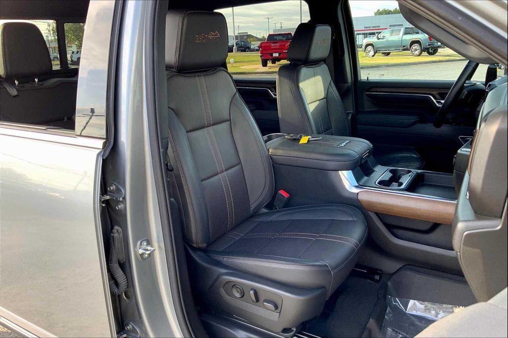 used 2024 Chevrolet Silverado 3500 car, priced at $69,164