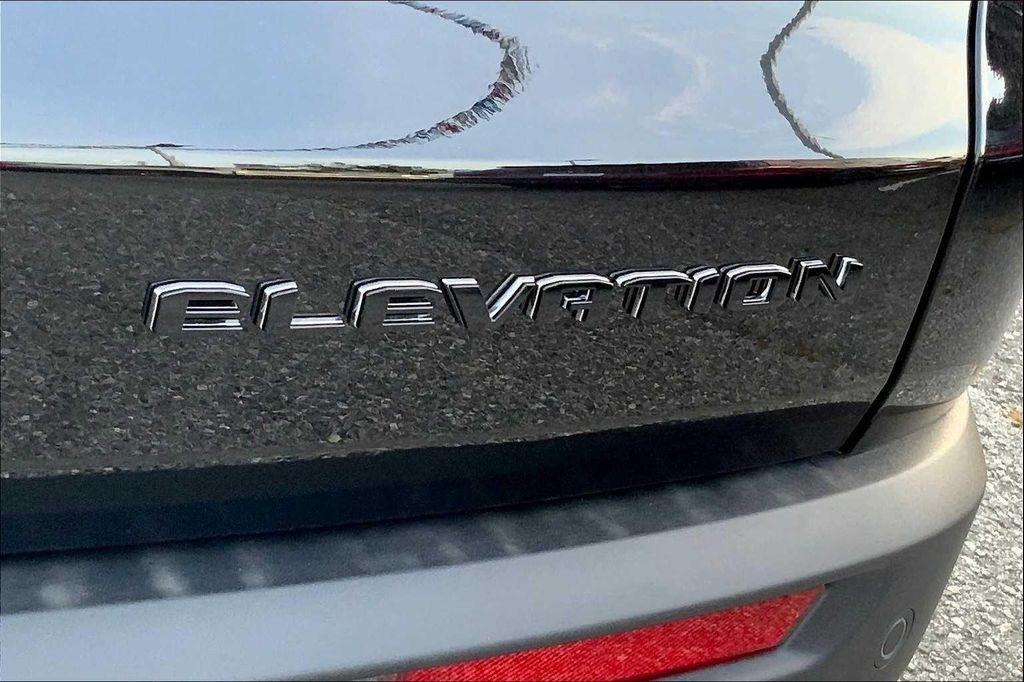 new 2025 GMC Acadia car, priced at $44,890