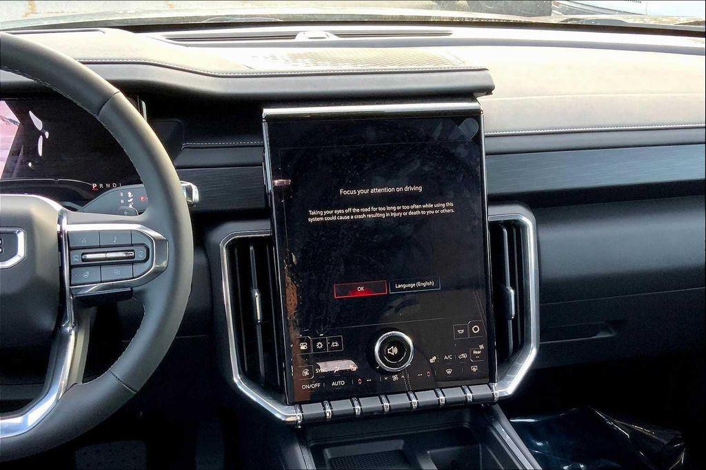 new 2025 GMC Acadia car, priced at $44,890