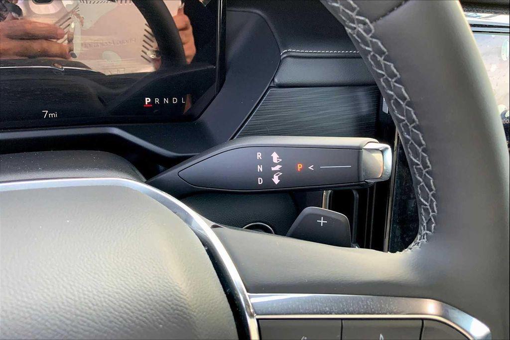 new 2025 GMC Acadia car, priced at $44,890