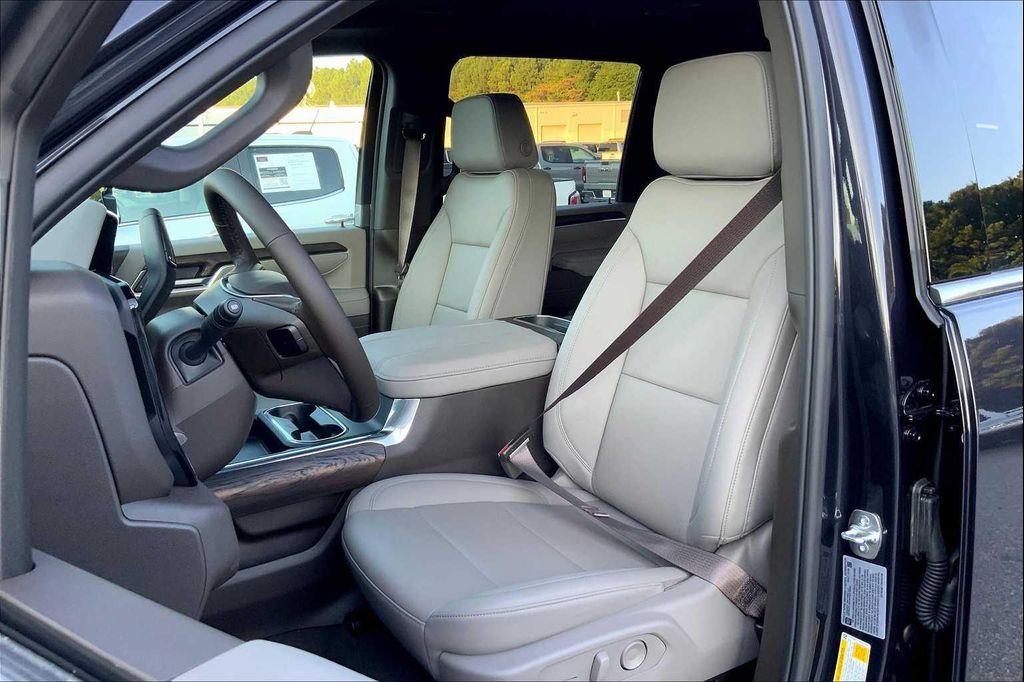 new 2025 GMC Sierra 2500 car, priced at $83,320