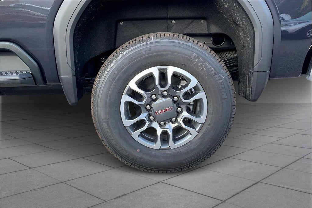new 2025 GMC Sierra 2500 car, priced at $83,320